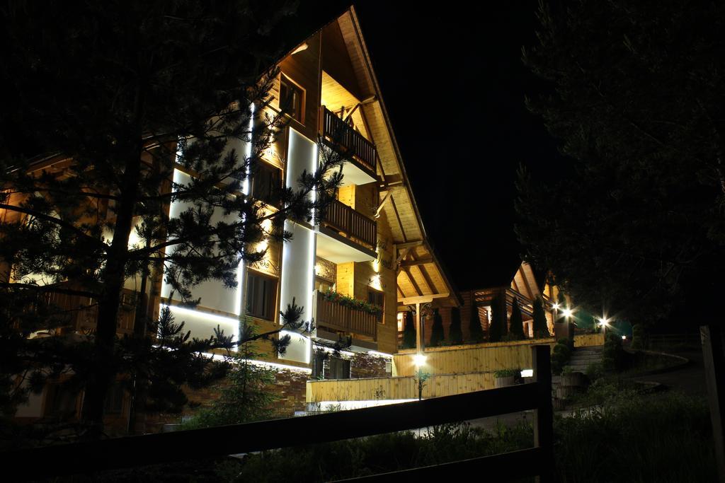 זלאטיבור Villa Natural Wood מראה חיצוני תמונה