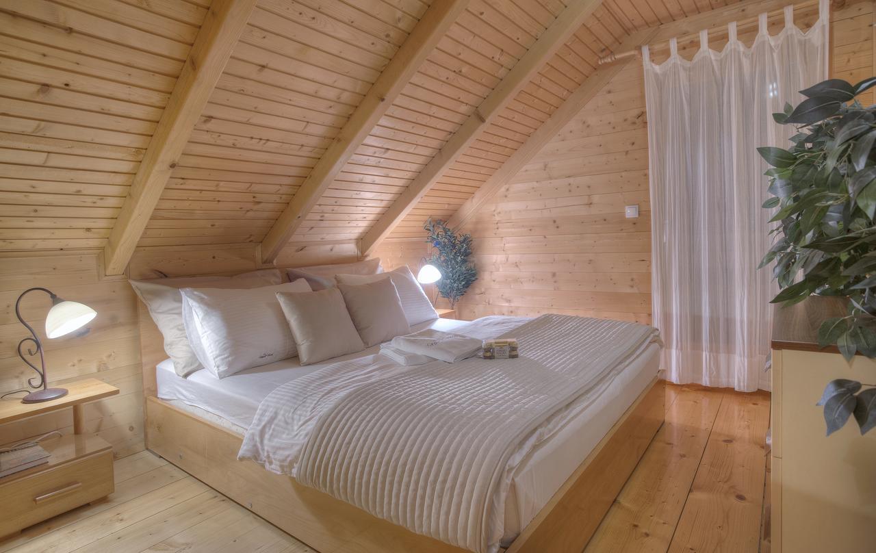 זלאטיבור Villa Natural Wood מראה חיצוני תמונה